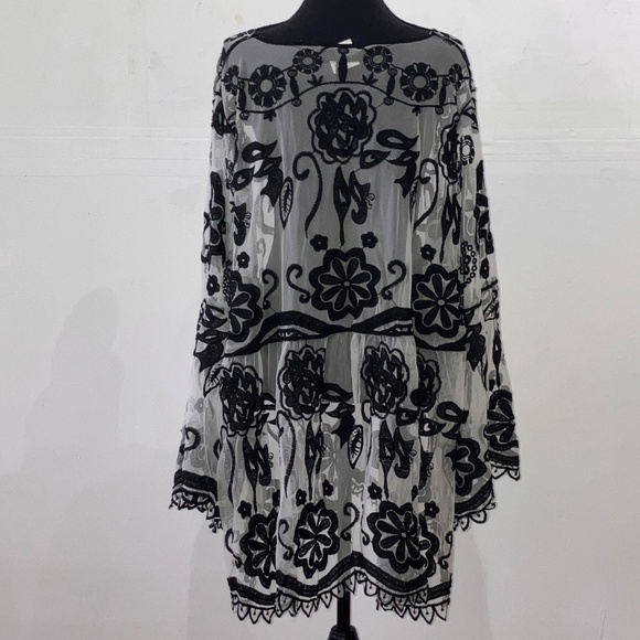Lane Bryant sheer embroidered top - Picture 5 of 8